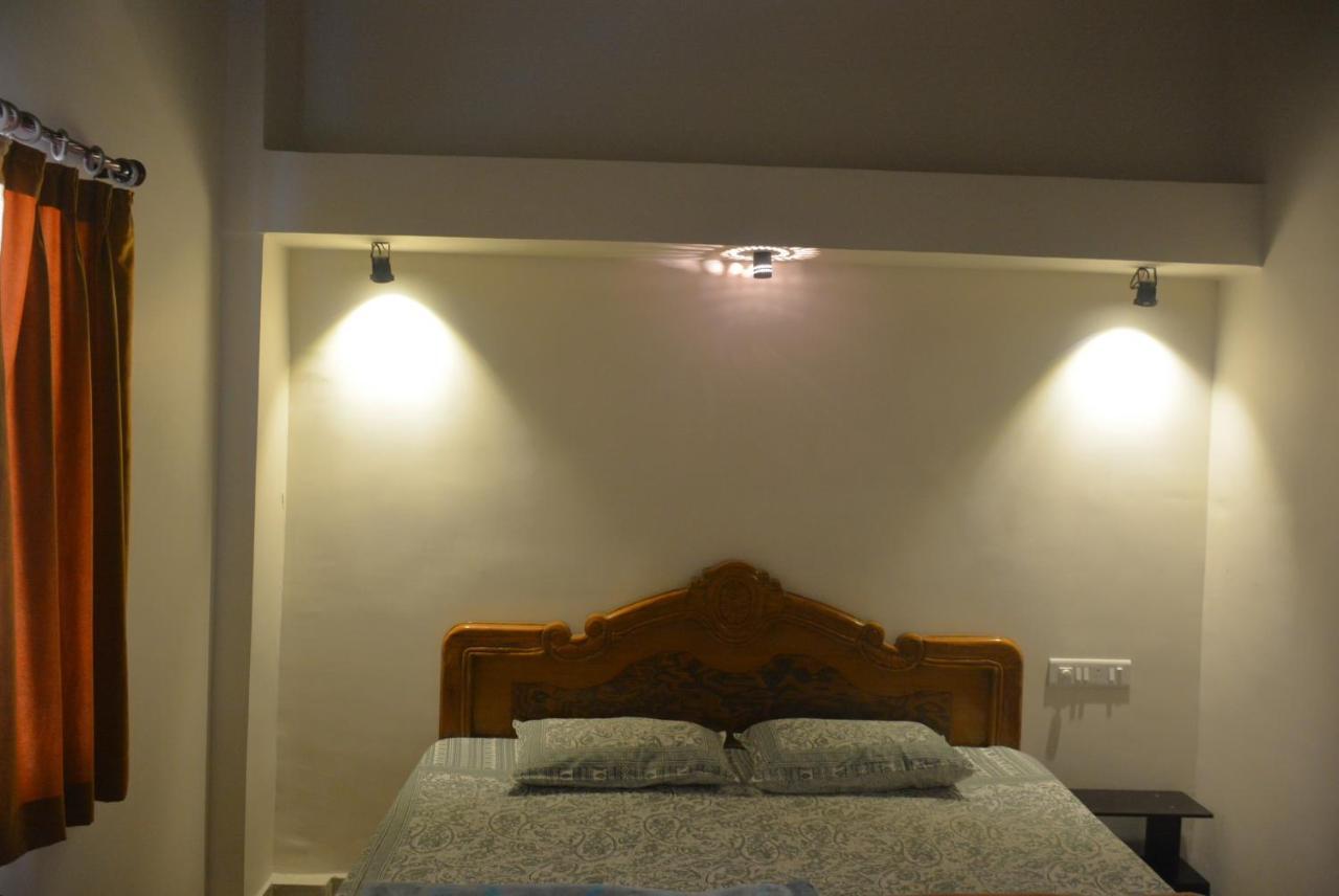 Malaiya Homestay - Grandeur Living Experience Jabalpur Buitenkant foto