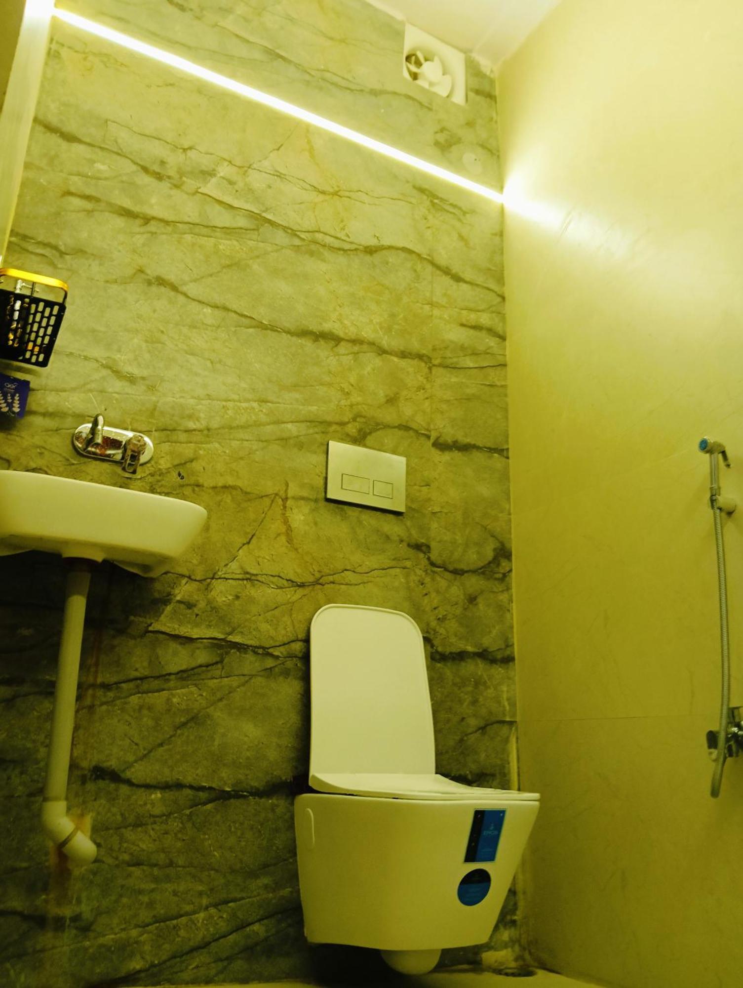 Malaiya Homestay - Grandeur Living Experience Jabalpur Buitenkant foto